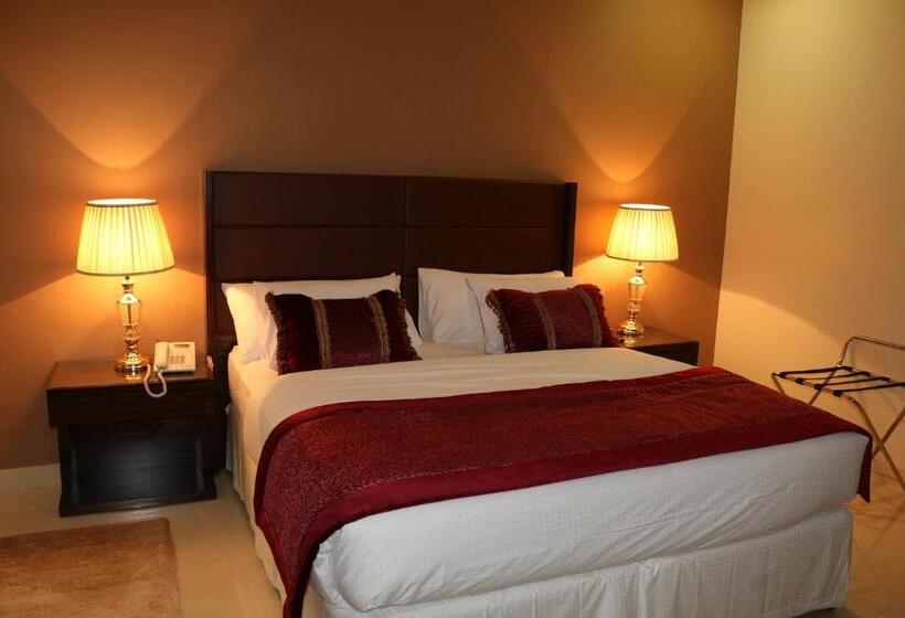 スーペリアースイート, منزل أبحر للشقق المخدومة Obhor Home Apartments