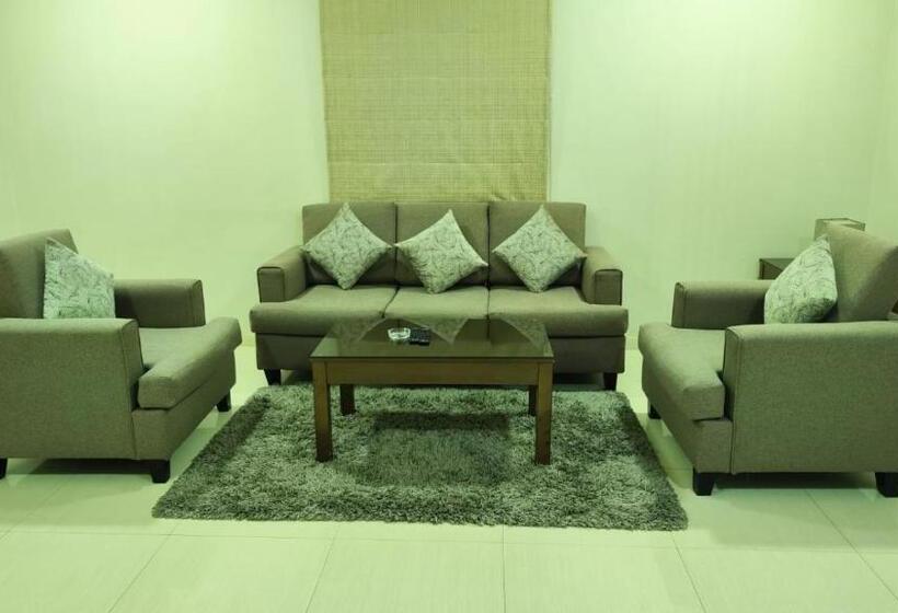 带2个卧室的公寓, Plaza Home