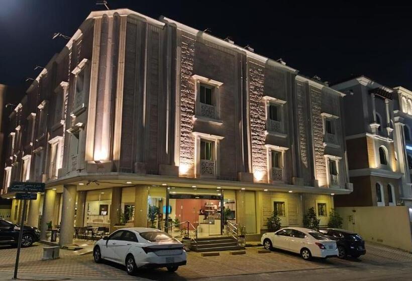 带2个卧室的公寓, Plaza Home