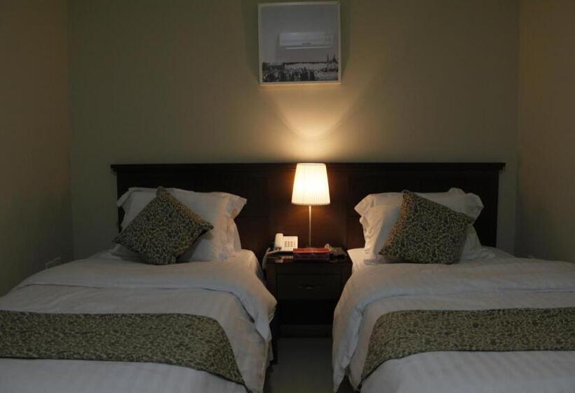 带3个卧室的公寓, Plaza Home