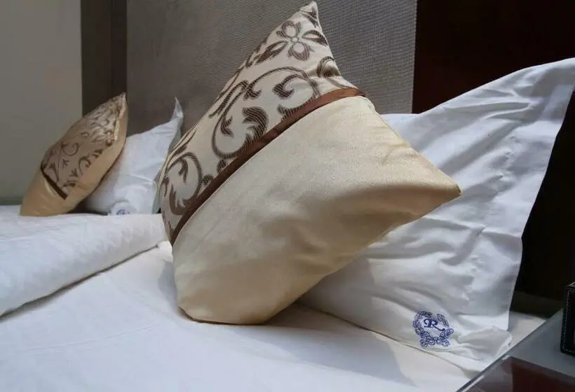 エクゼクティブルーム, Raoum Inn Hail