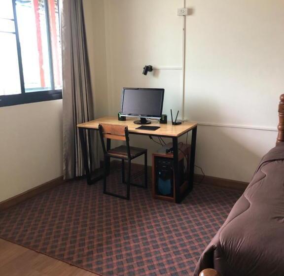 غرفة سوبيريور, T2b Home   Hostel