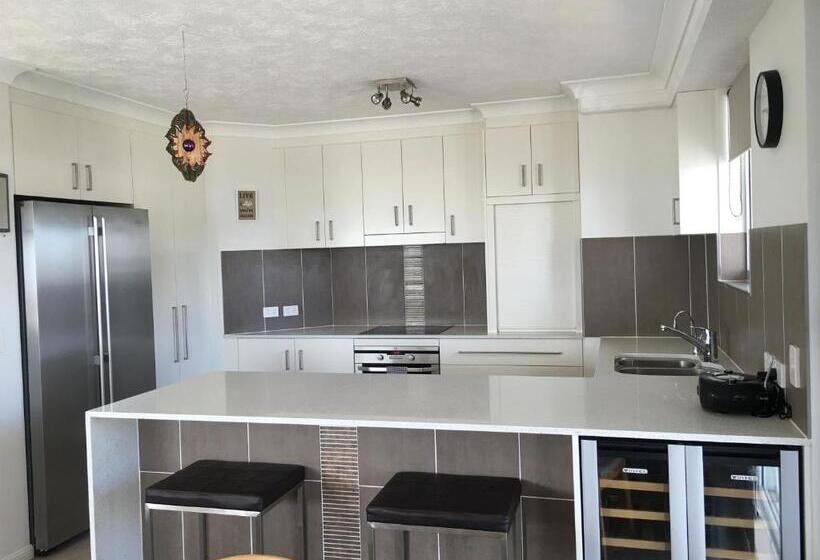 شقة غرفتين نوم إطلالة جانبية على البحر, Wharf Boutique Apartments