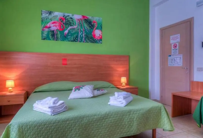 Standard Kolmen Hengen Huone, Aquariumresidence