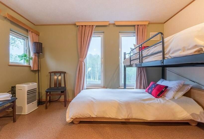 四人标准间, Freeride Backpackers Lodge Niseko