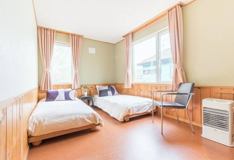 ベーシックルーム, Freeride Backpackers Lodge Niseko