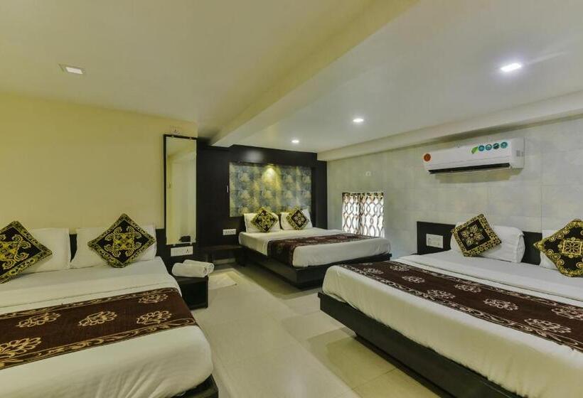 Deluxe Family Room, Guest Inn Residency