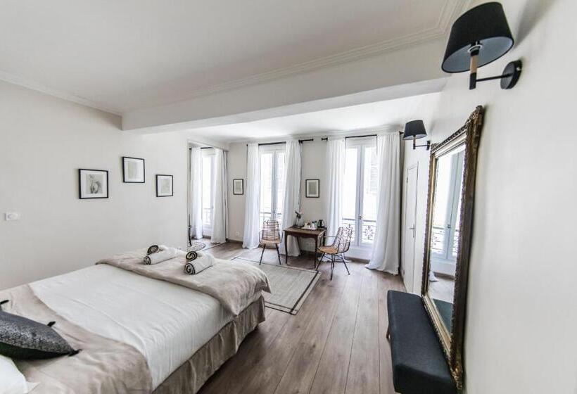 Номер Deluxe, La Demoiselle