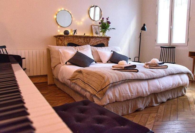 Стандартный Номер Кровать Кинг, La Demoiselle