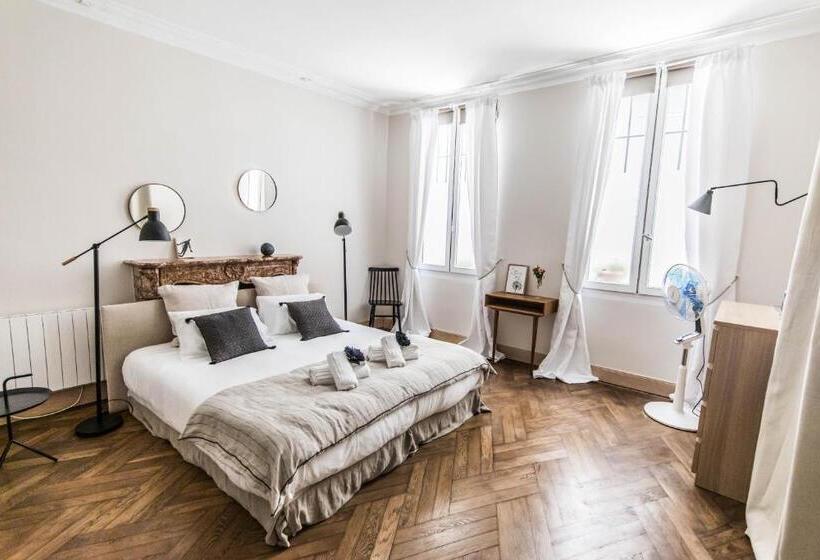 Стандартный Номер Кровать Кинг, La Demoiselle