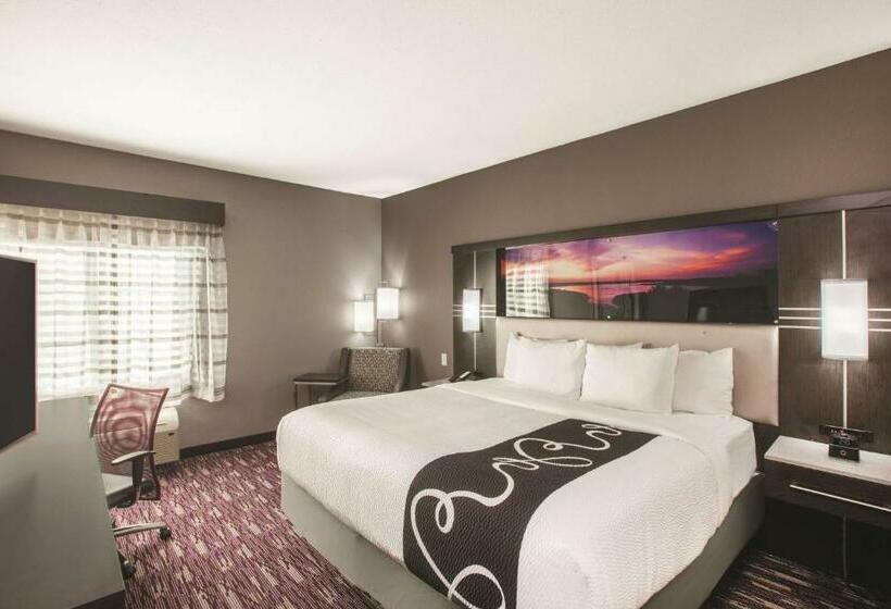 带大床的标准间, La Quinta By Wyndham Kingsville