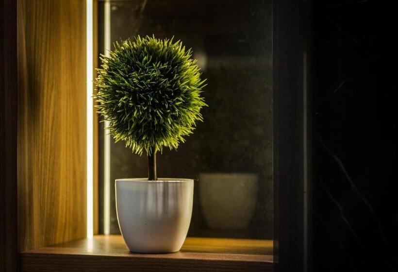 Standardrum King Size Säng, Miraval Luxury Rooms