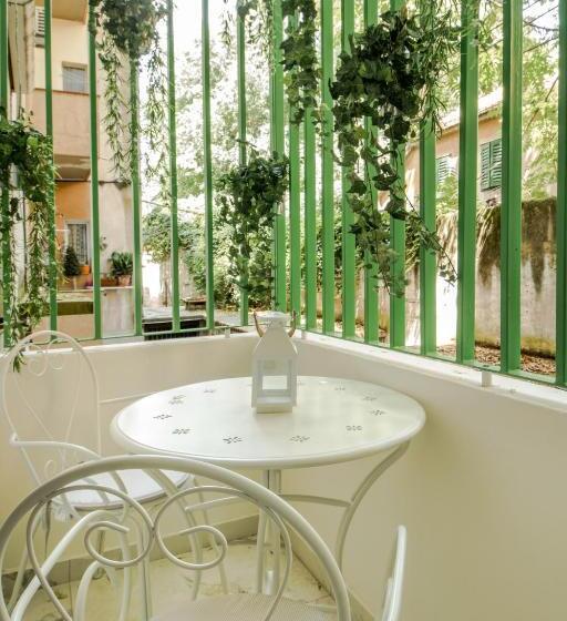 Standardrum King Size Säng, Miraval Luxury Rooms