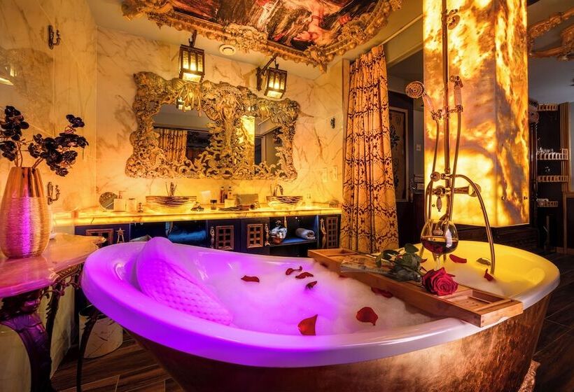 سوئیت دلوکس 2 خوابه, Pirates World