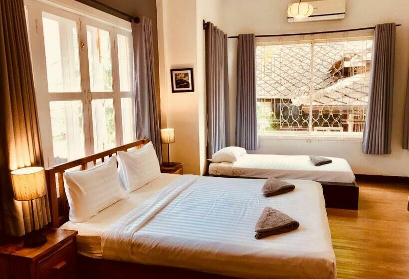 Трехместный Номер Deluxe, Prantara Heritage Suites