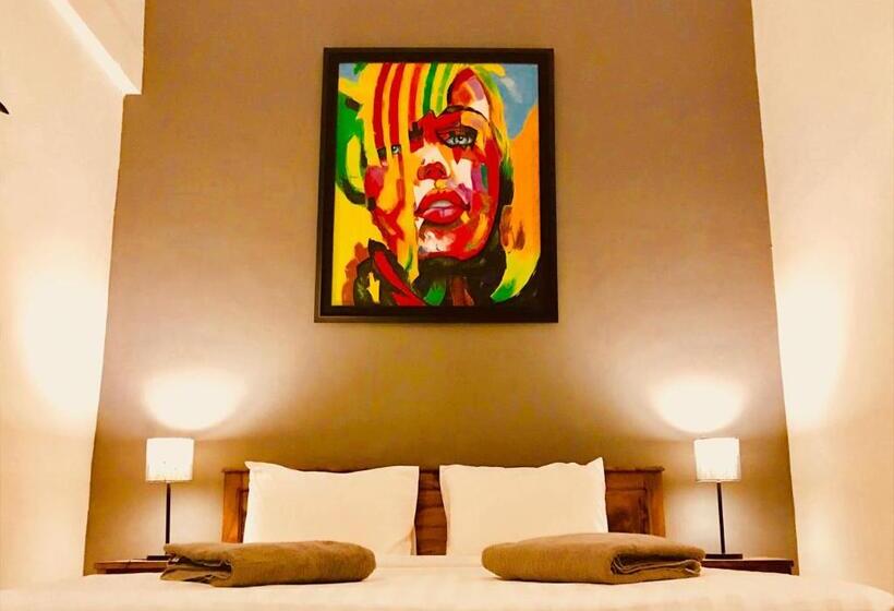 Номер Deluxe, Prantara Heritage Suites