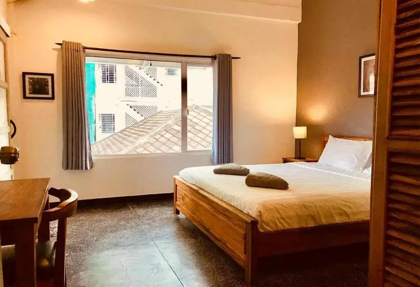 デラックスルーム, Prantara Heritage Suites