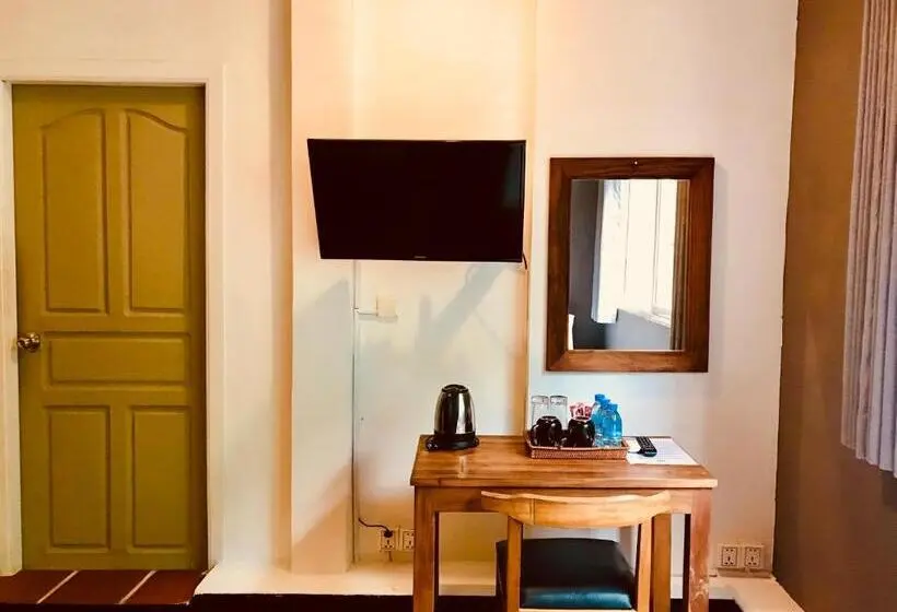 デラックストリプルルーム, Prantara Heritage Suites
