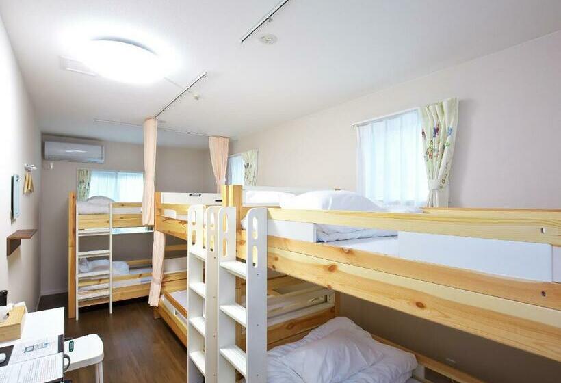 ファミリールーム, Shironoshita Guesthouse