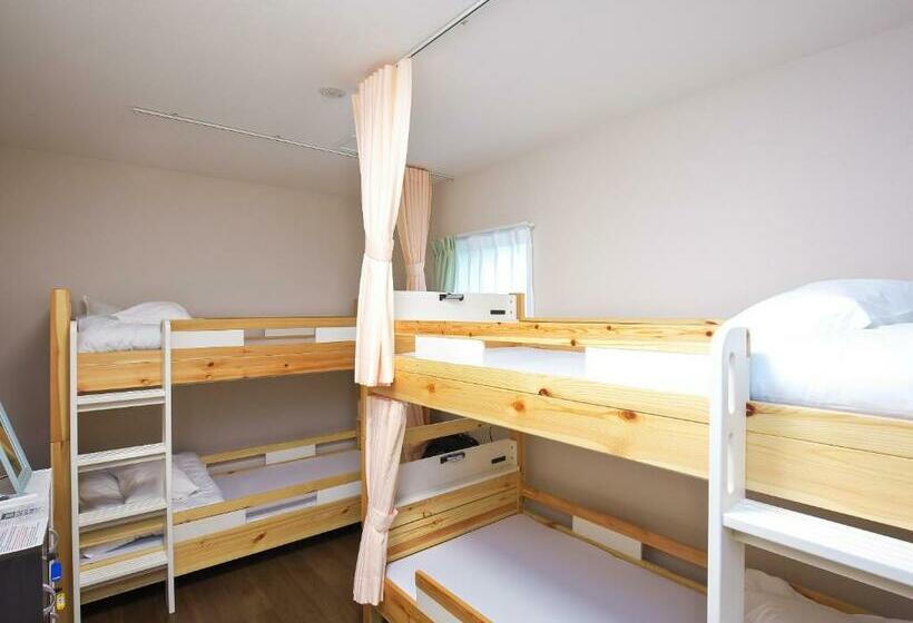 ファミリールーム, Shironoshita Guesthouse