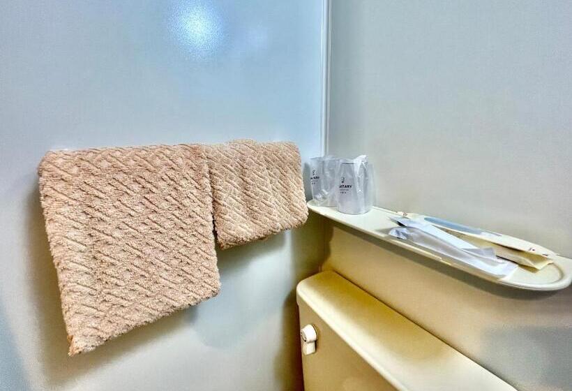 חדר בסיסי, Umizola