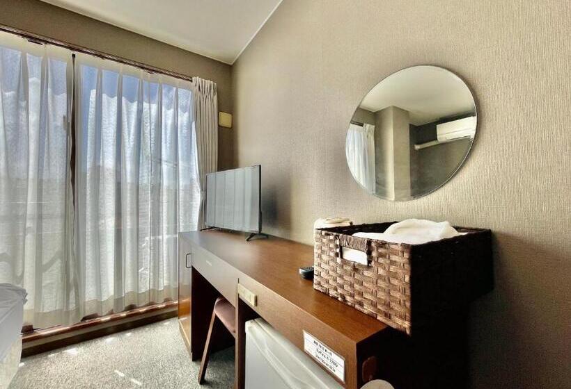 חדר סטנדרט, Umizola