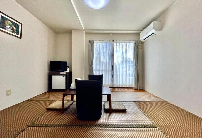 חדר סטנדרט, Umizola