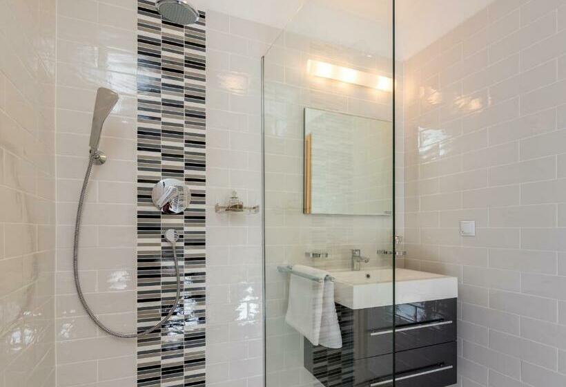 Люкс Повышенной Комфортности, Casa Nicolae Luxury Suites