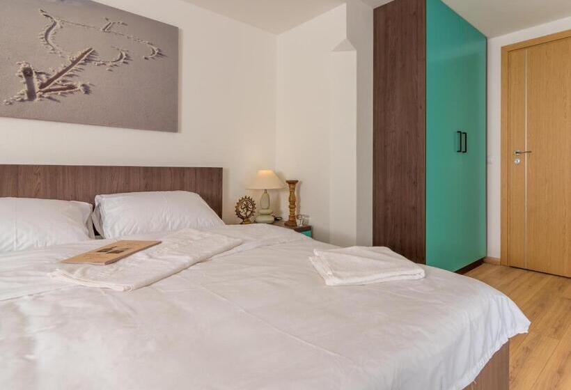 Люкс Повышенной Комфортности, Casa Nicolae Luxury Suites