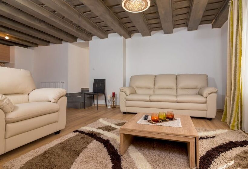 Люкс Повышенной Комфортности, Casa Nicolae Luxury Suites