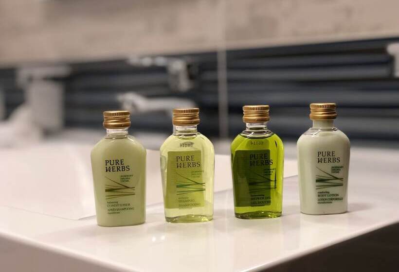 سوییت جونیور, Casa Nicolae Luxury Suites