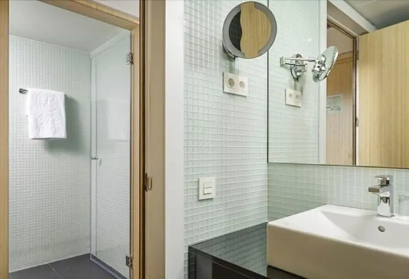 اتاق استاندارد یک نفره, Dorma Plaza Catalunya