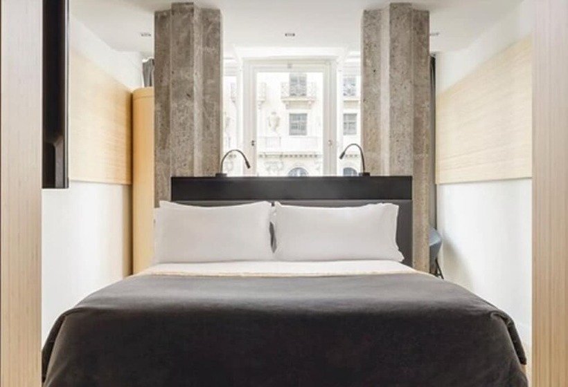 Номер Basic, Exe Plaza Catalunya