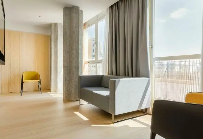 اتاق استاندارد با تراس, Dorma Plaza Catalunya