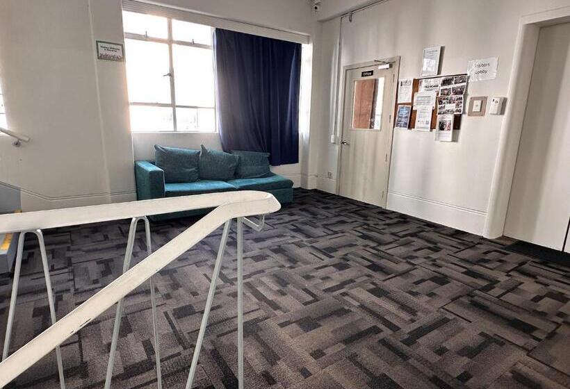 豪华房间, Hamilton City Inn