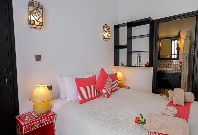 Номер Стандарт, Riad Dar Awil
