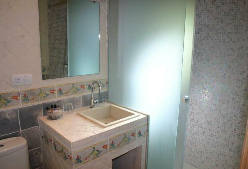 Номер Стандарт, Hostal Santa María De úbeda