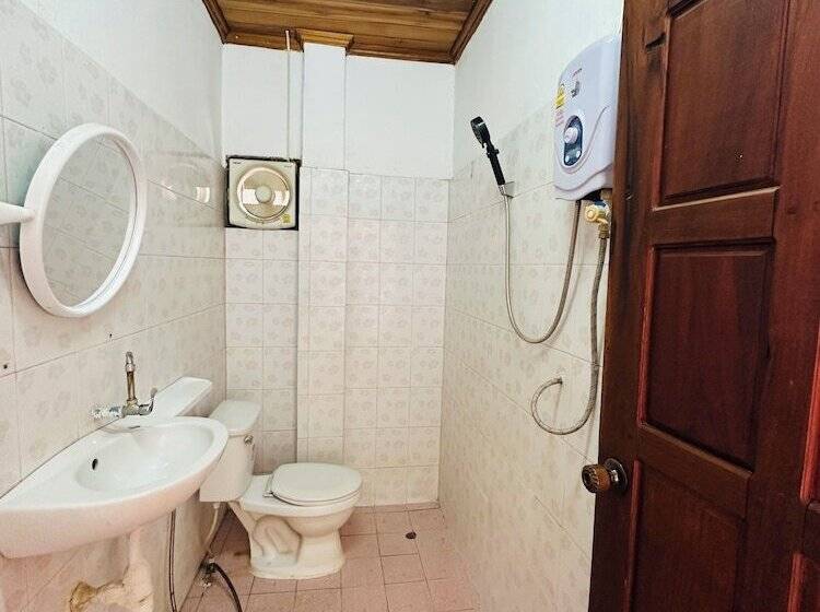 اتاق استاندارد, Silikhane Guest House