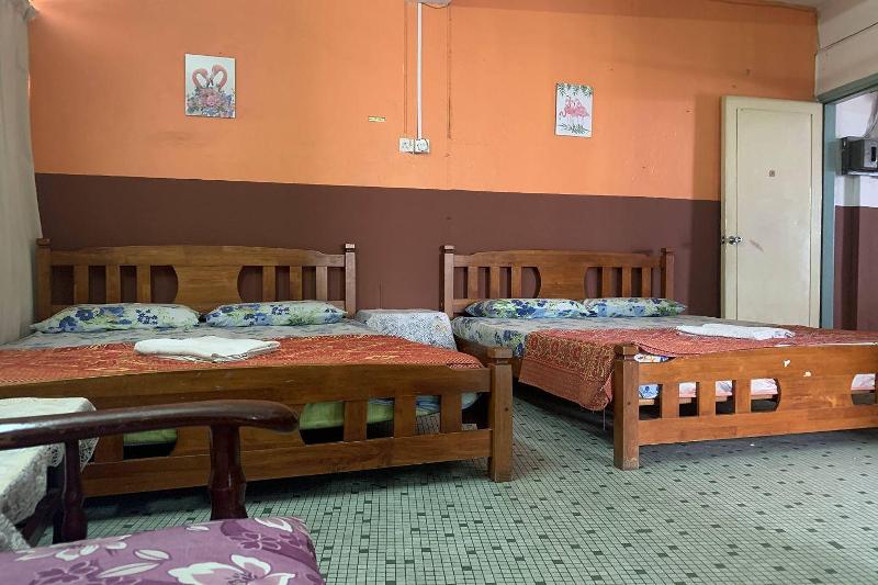 디럭스 패밀리 룸, Sun Golden Inn