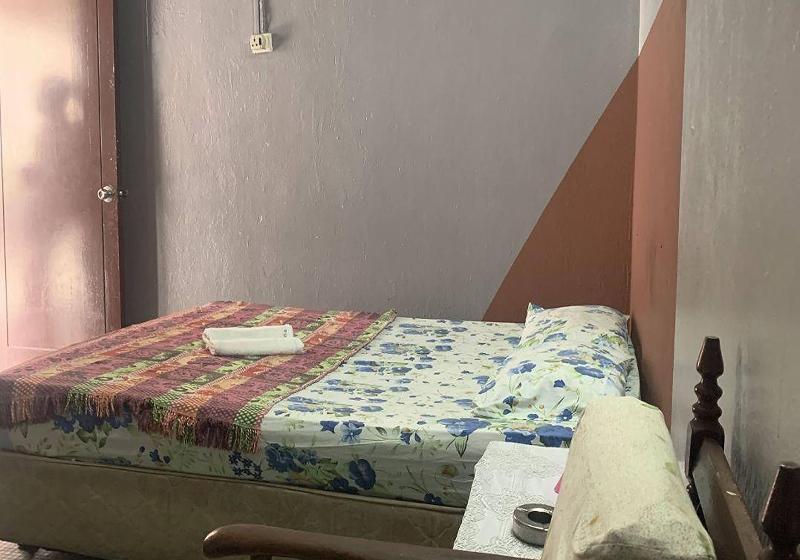 디럭스 룸, Sun Golden Inn