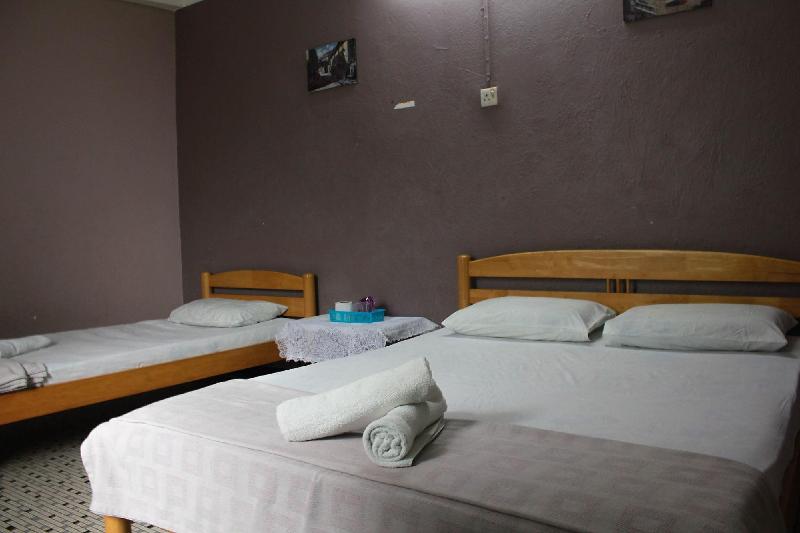 디럭스 트리플 룸, Sun Golden Inn