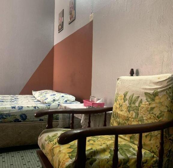 Номер Deluxe, Sun Golden Inn