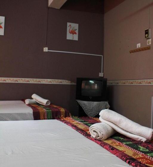 디럭스 4인 룸, Sun Golden Inn