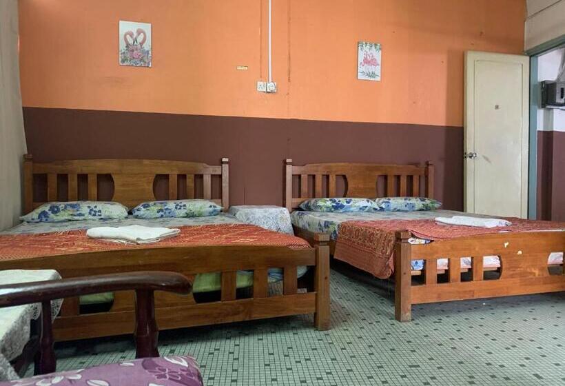 디럭스 패밀리 룸, Sun Golden Inn