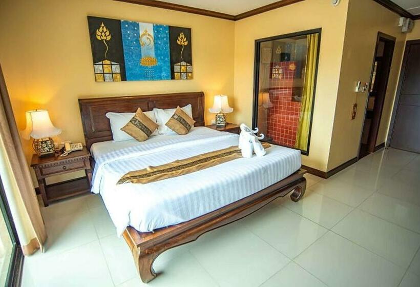 اتاق استاندارد با بالکن, The Ld Pattaya