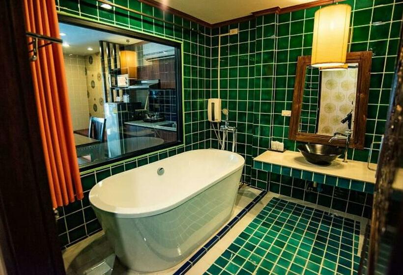 اتاق لوکس با تخت بزرگ, The Ld Pattaya