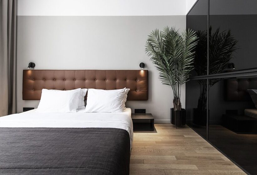 Chambre Supérieure, The Modernist Thessaloniki