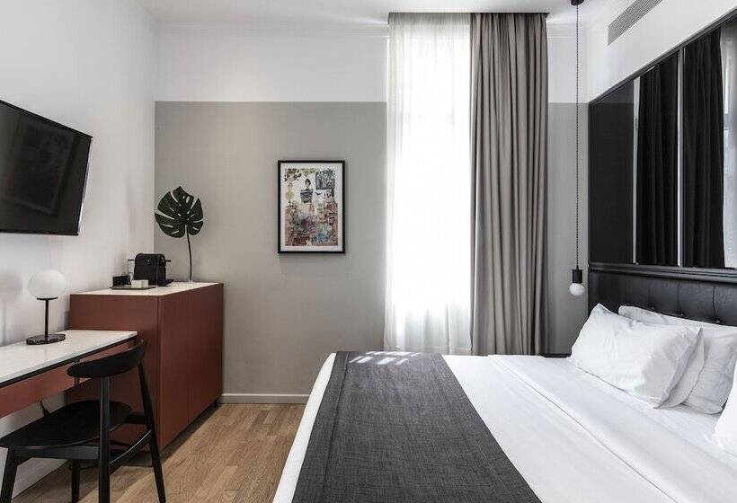 Chambre Supérieure, The Modernist Thessaloniki