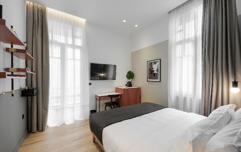 Chambre Supérieure, The Modernist Thessaloniki