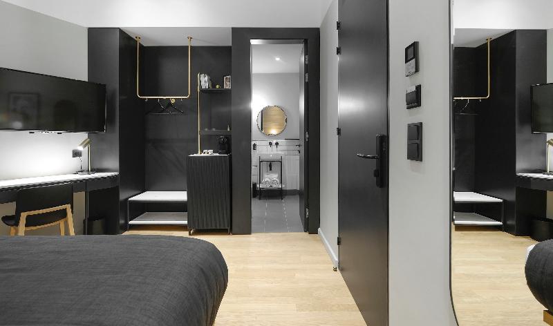 Chambre Deluxe, The Modernist Thessaloniki